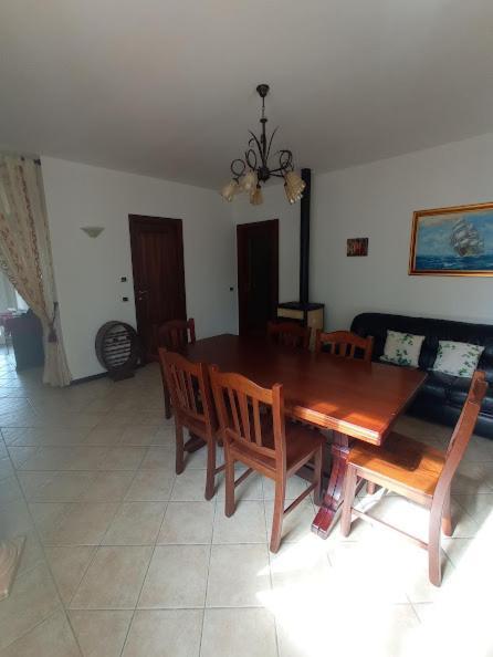 Valdiveltrica Villa Mondavio Екстериор снимка