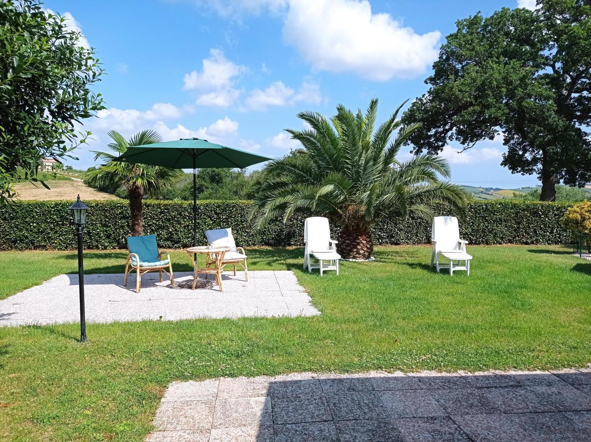 Valdiveltrica Villa Mondavio Екстериор снимка